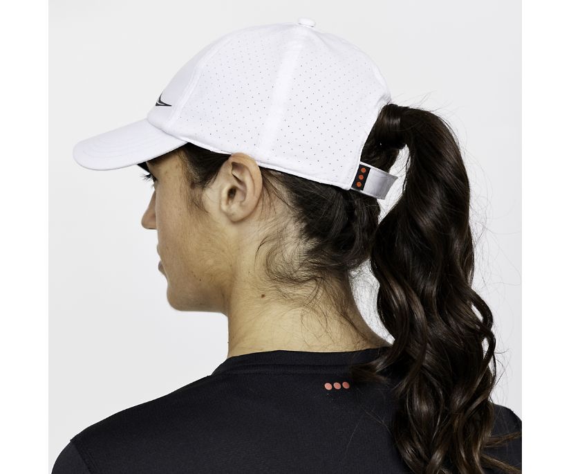 Saucony Outpace Petite Hat Muške Šeširi Bijele | WUYOGYMS