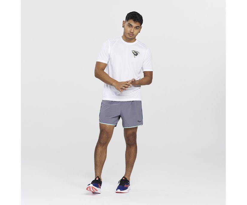 Saucony Stopwatch Graphic Short Sleeve Muške Tops Bijele | APIEKJTS