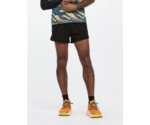 Saucony Outpace 2.5' Split Short Muške Hlače Crne | CQ6XUI80