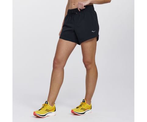 Saucony Outpace 5' Short Ženske Hlače Crne | 2CCPDTUF